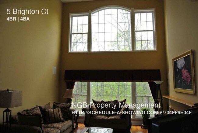 Foto del edificio - 5 Brighton Ct