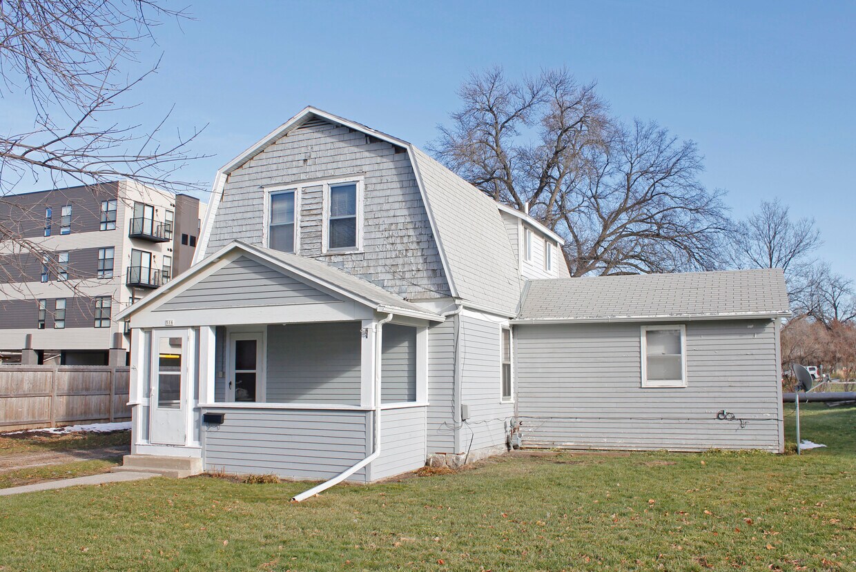 516 11th Ave, Brookings, SD 57006 House Rental in Brookings, SD