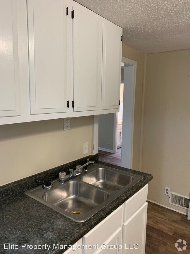 Livingston Park Apartments under 2,000 Minneapolis, MN 3 Rentals