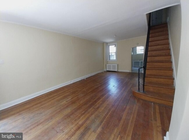 Building Photo - 819 Kimball St