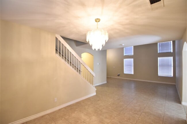 Building Photo - 7821 Desert Candle Way