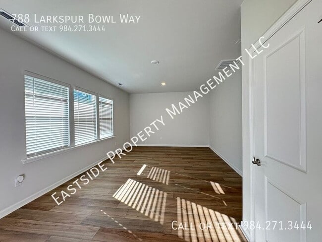Building Photo - 788 Larkspur Bowl Wy