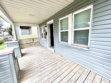 Primary Photo - 59 Ehrman Ave