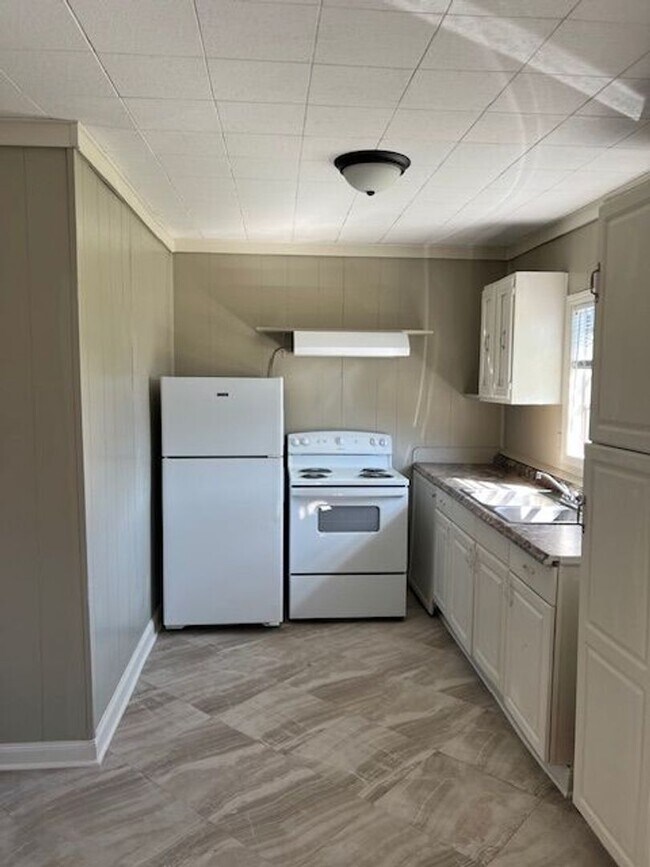 Foto del edificio - Charming 1B/1B home available in Lake Charles