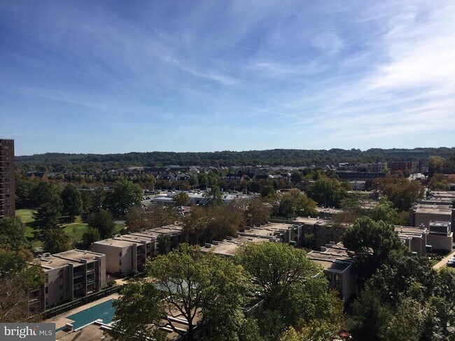 Foto del edificio - 5300 Holmes Run Pkwy