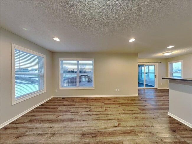 Building Photo - 10065 42nd St NE