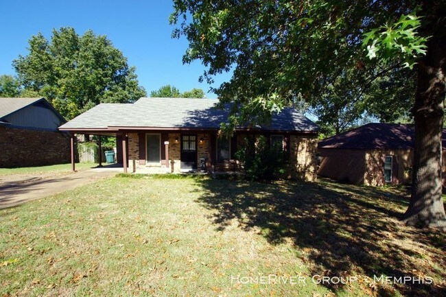 Building Photo - 3BR, 1.5BA Southaven Gem!