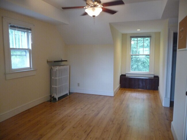 Foto del edificio - 1311 Sunken Rd