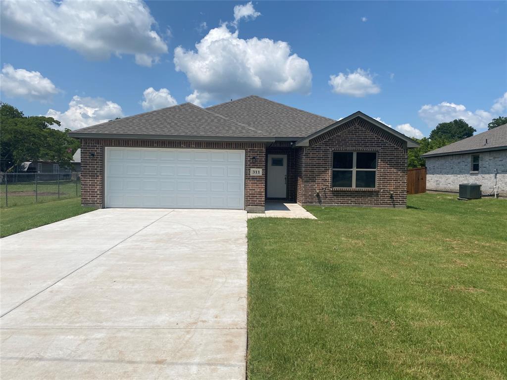 311 Mayo St, Howe, TX 75459 House for Rent in Howe, TX