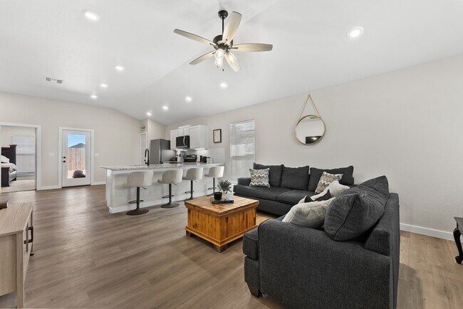 Foto del edificio - 401 Farmstead Ln