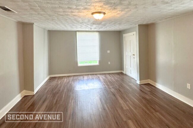 Foto del edificio - 2663 Dunn Ave
