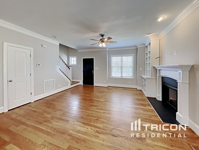 Foto del edificio - 806 Natural Springs Ct
