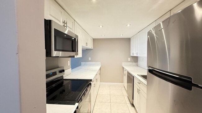 Photo - 1950 N Congress Ave House