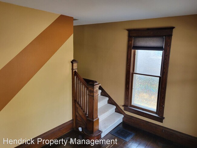 Building Photo - 4 br, 2 bath House - 606 Columbus Ave
