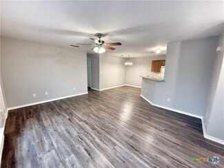 Building Photo - 2774 FM1044