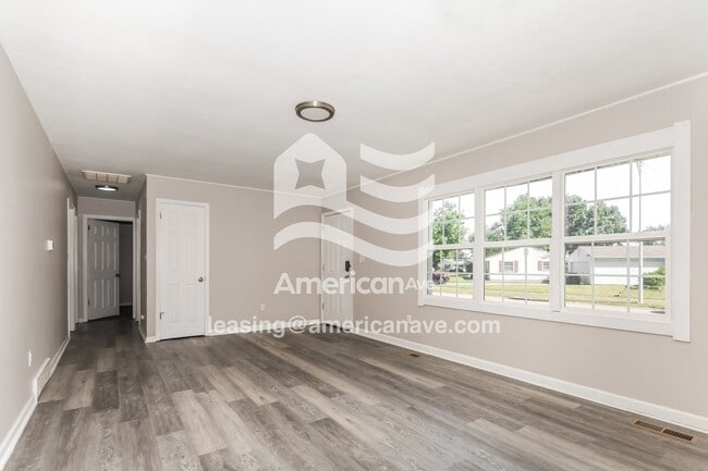 Foto del edificio - 2195 Mountview Cir