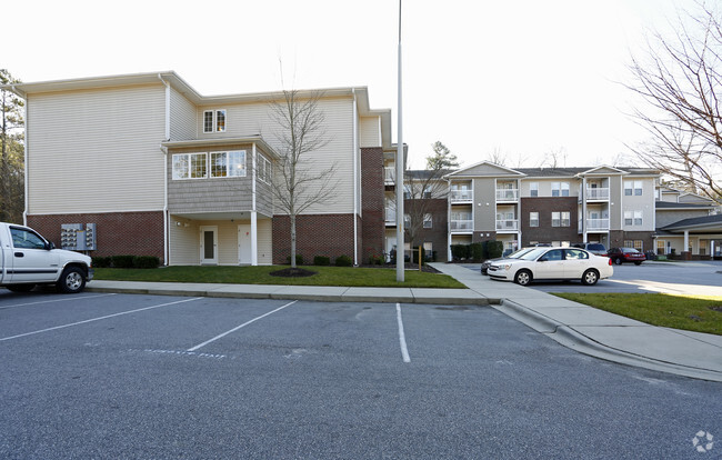 Building Photo - Waterbrook