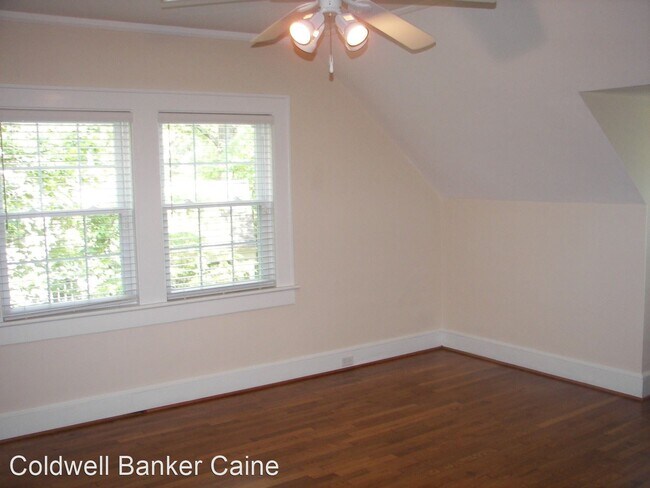 Building Photo - 2 br, 2 bath House - 7 Country Club Drive