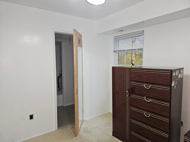 Foto del edificio - 57A W Bluebell Ln