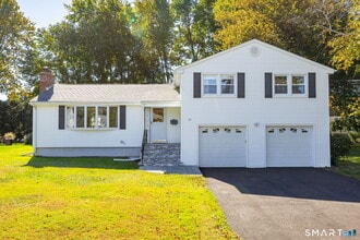 Building Photo - 99 Fuller Dr