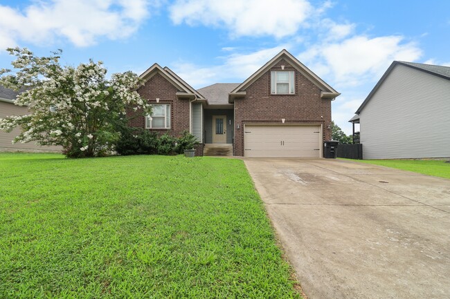 Building Photo - 128 Sycamore Hill Dr