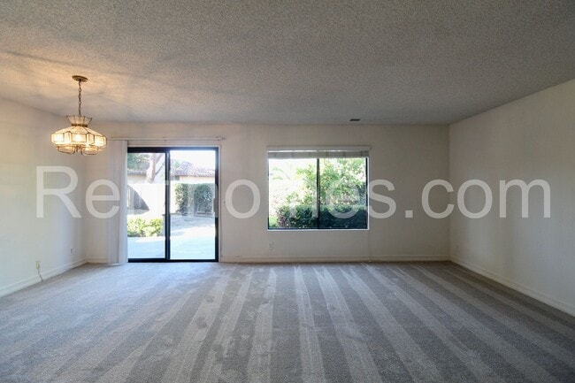 Building Photo - 10808 Red Fern Cir