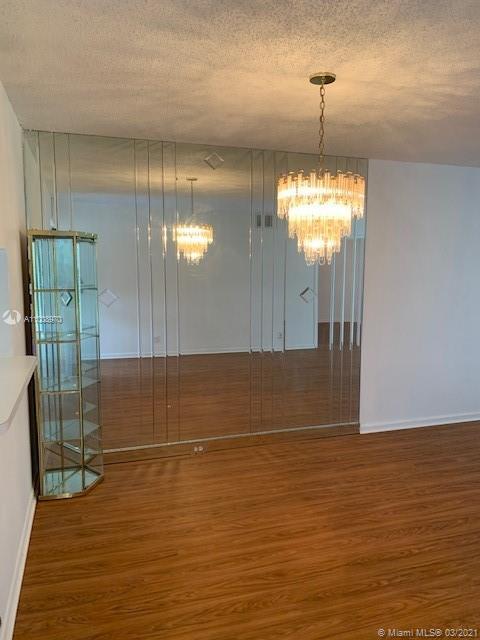 Building Photo - 700 SW 128th Ave