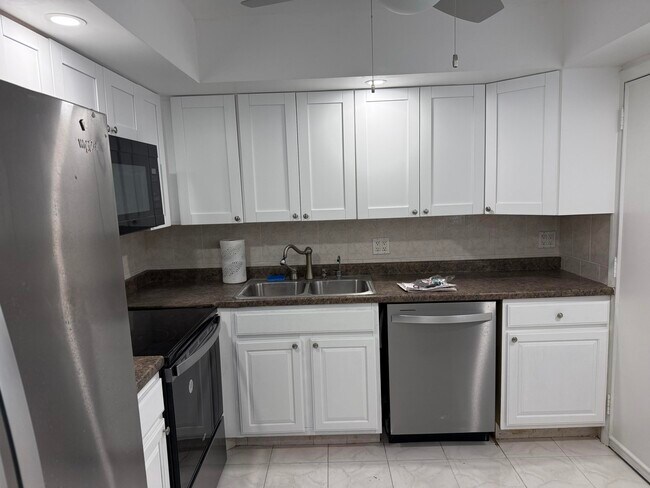 Foto del edificio - 4500 N Flagler Dr