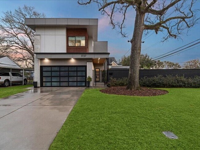 Foto del edificio - 1737 Libbey Dr