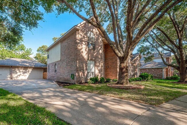 Building Photo - 1422 Emmott Dr