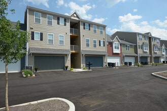 Riverwalk Flats and Rowhouses