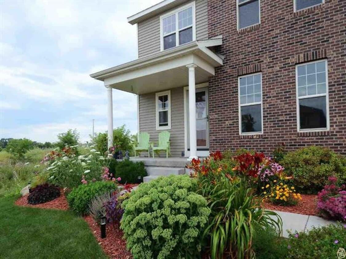 Foto principal - 1139 Cathedral Point Dr