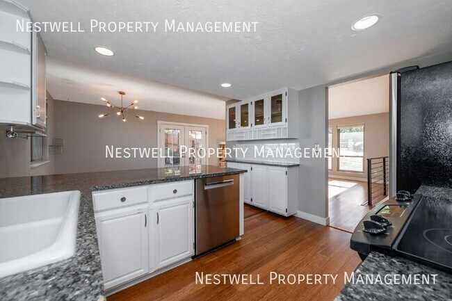 Foto del edificio - 151 S Bernice Way