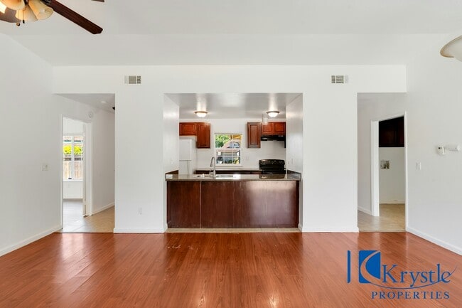 Building Photo - 118 Percheron Ct