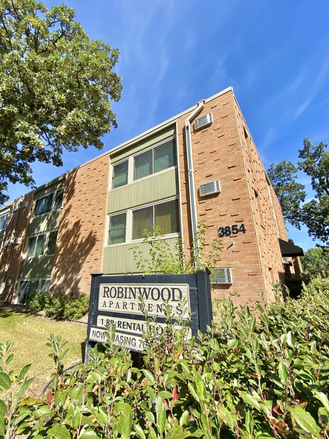 Foto del edificio - Robinwood Apartments