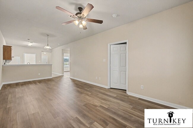 Building Photo - 3124-3126 Cherry Ln