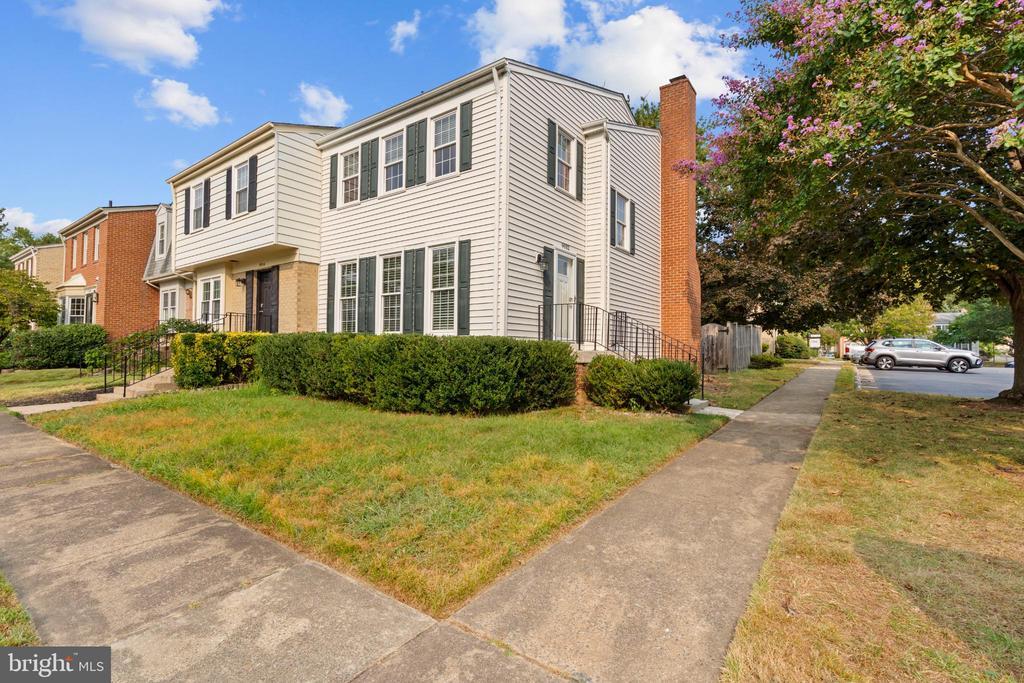 Foto principal - 9932 Longford Ct