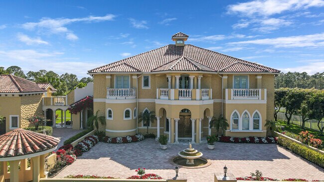 Building Photo - 1800 SE Ranch Rd S