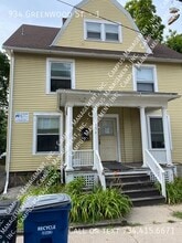 Building Photo - 934 Greenwood Ave