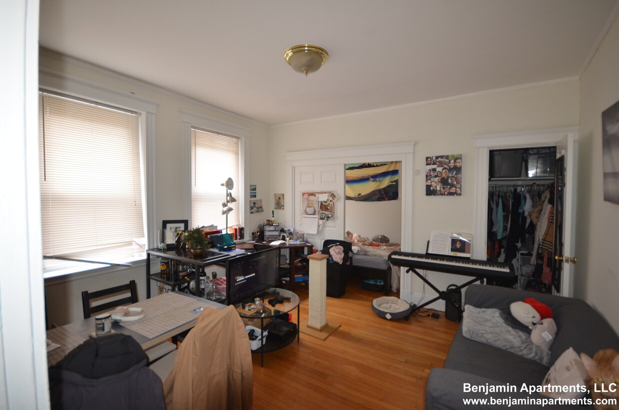 42 Strathmore Rd, Boston, MA 02135 - Apartments in Boston, MA ...