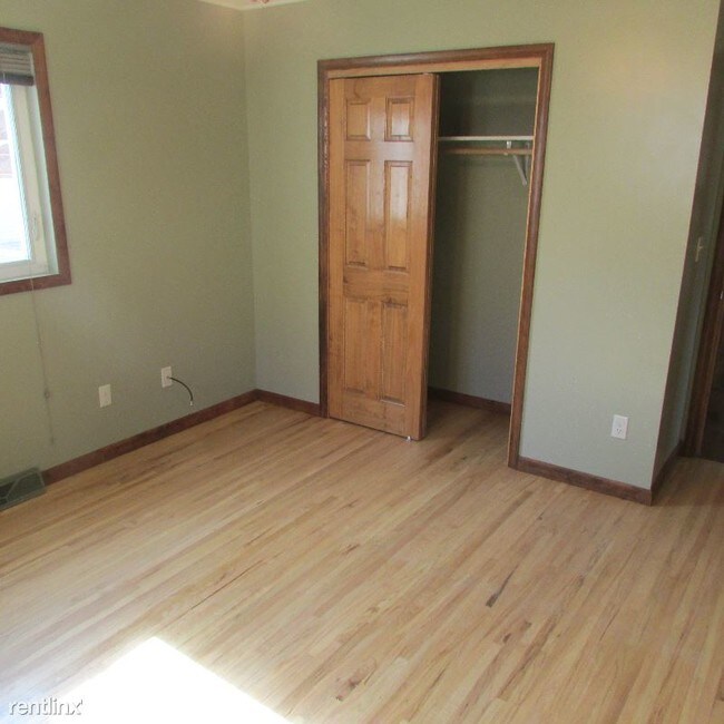 Building Photo - 4 br, 2 bath House - 2916 8th Ave. North