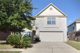 Building Photo - 7119 Foxvista Ln