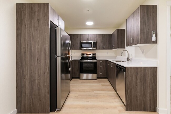 Foto del interior - Brand New Apartments for Rent | 1, 2 & 3 Bedrooms Available | Parking + Patios - ONE MONTH FREE!