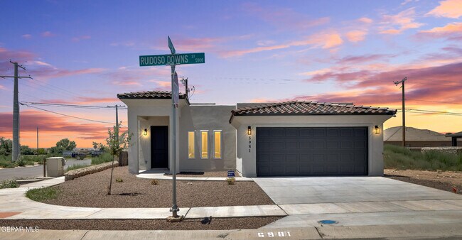 Foto del edificio - 5981 Ruidoso Downs St