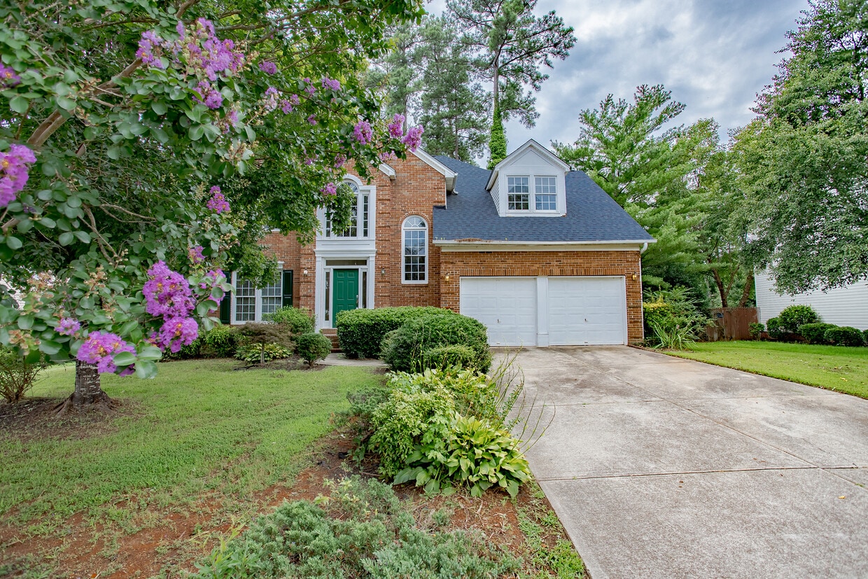 Primary Photo - Spacious 4 Bedroom 2.5 bath home in Mauldin.