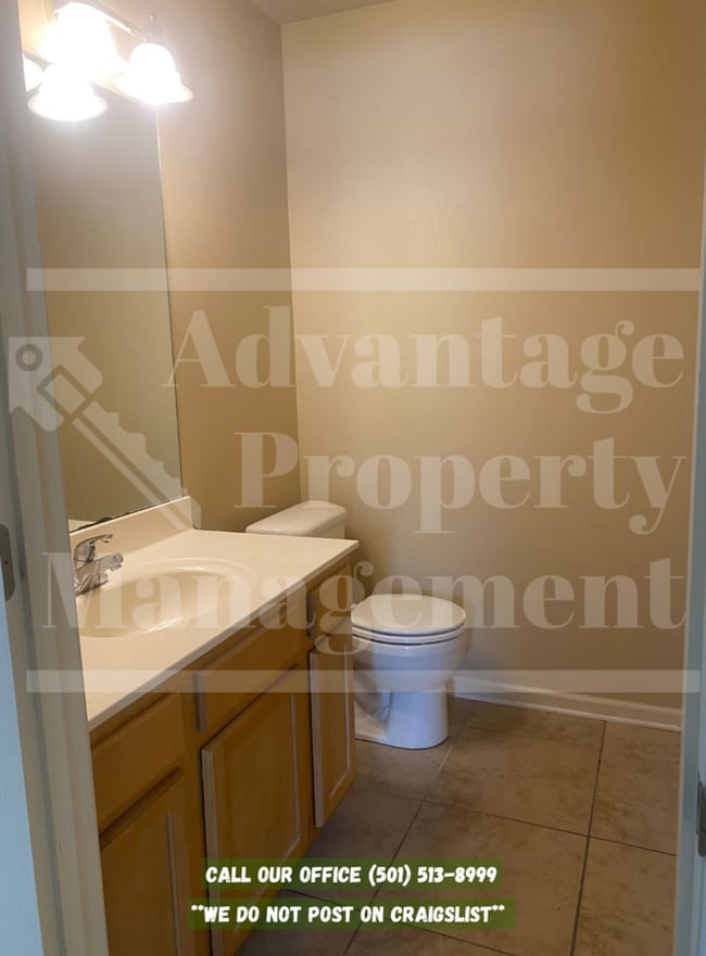 Foto del edificio - 1136 N Ash St