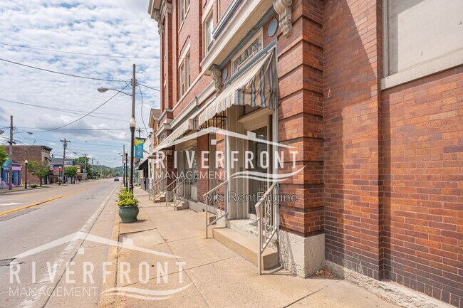 Foto del edificio - 3707 Winston Ave