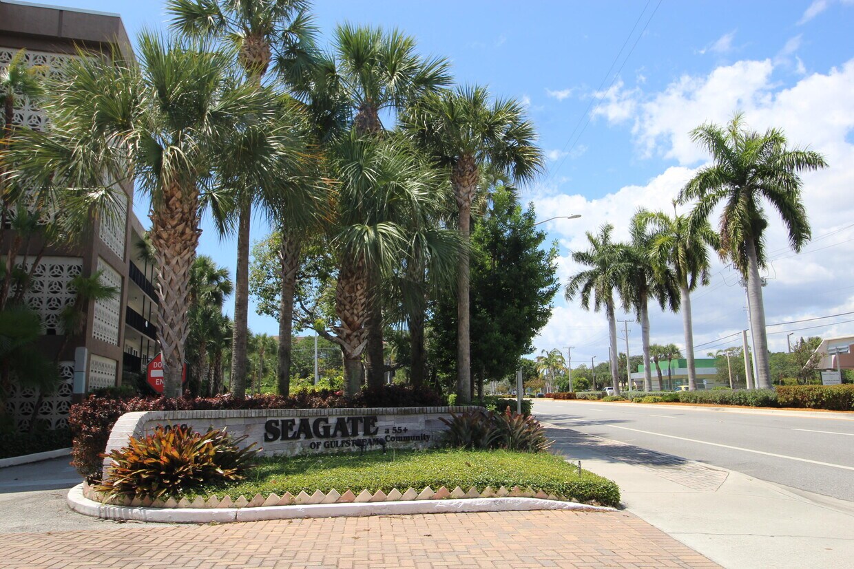 2006 S Federal Hwy Unit 104, Boynton Beach, FL 33435 Condo for Rent