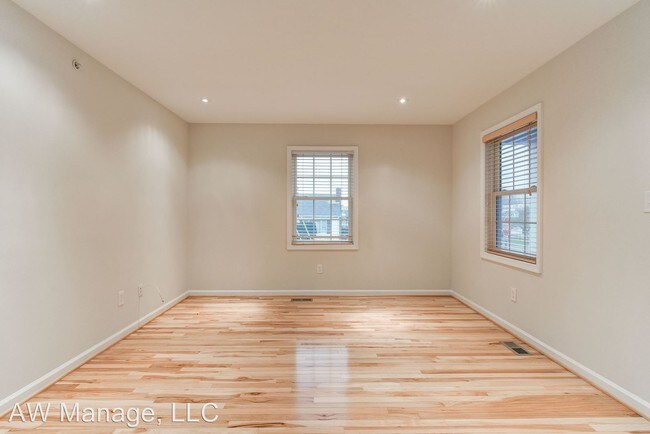 Building Photo - 3 br, 2 bath House - 401 Broadway St
