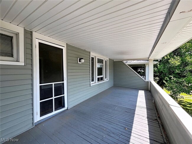 Foto del edificio - 2683 Hampshire Rd